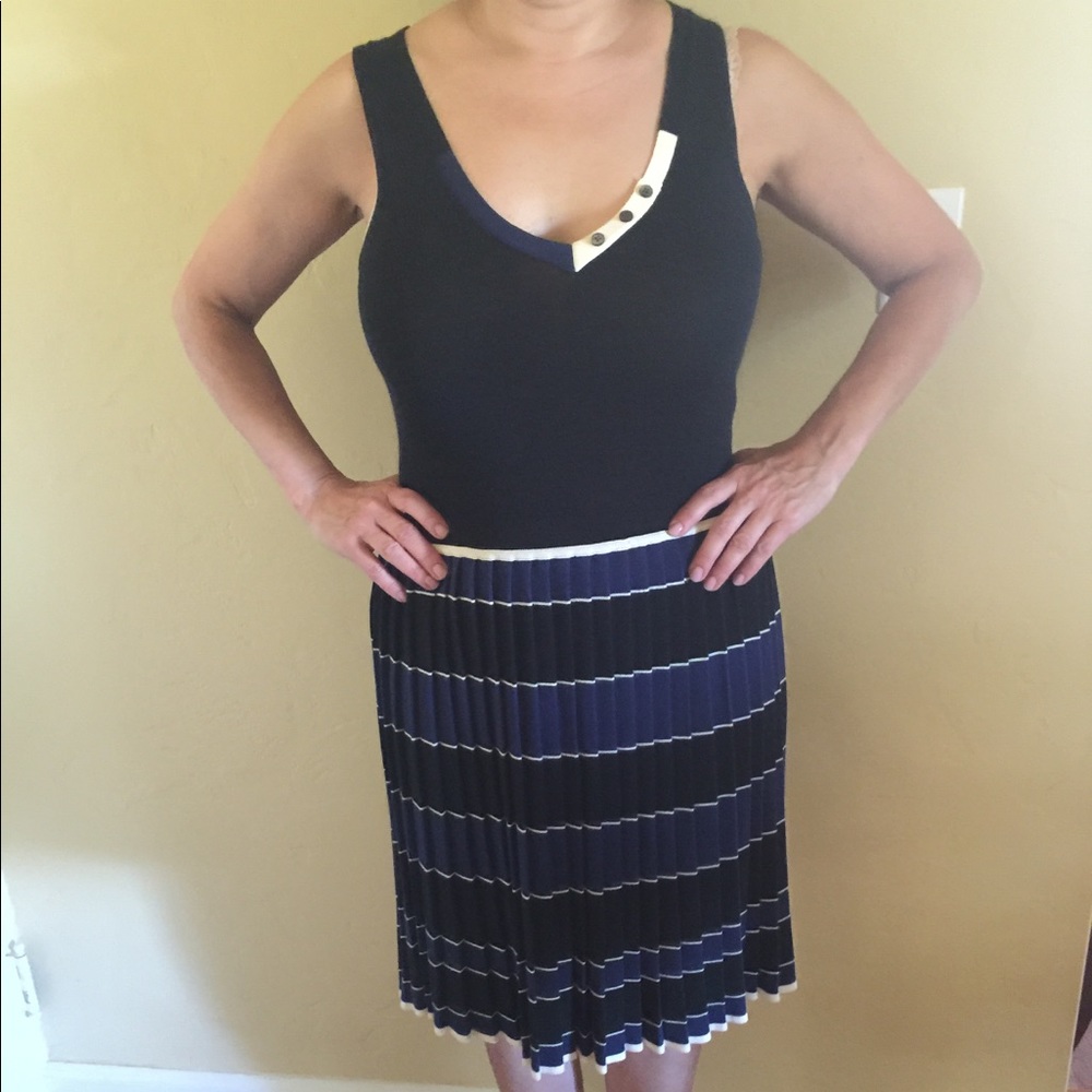 Knit multi color pleated missy dress